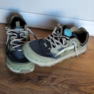 Altra Lone Peak 6 Trail Running Shoes